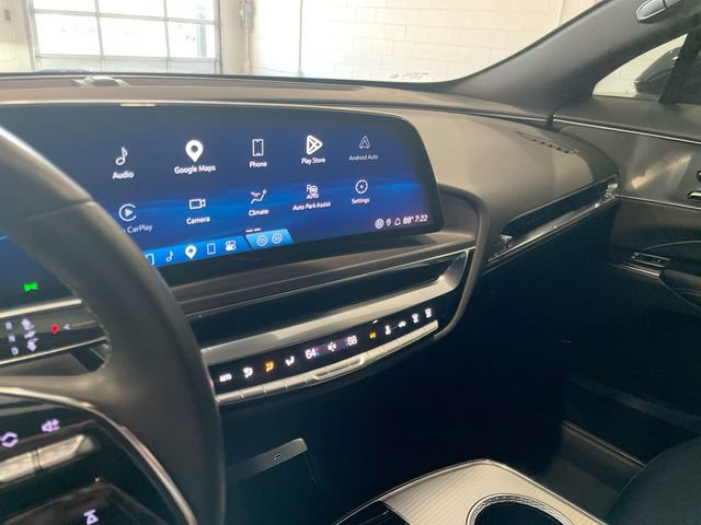 Certified 2024 Cadillac Lyriq Tech w/ Driver Assist Package RWD image 18