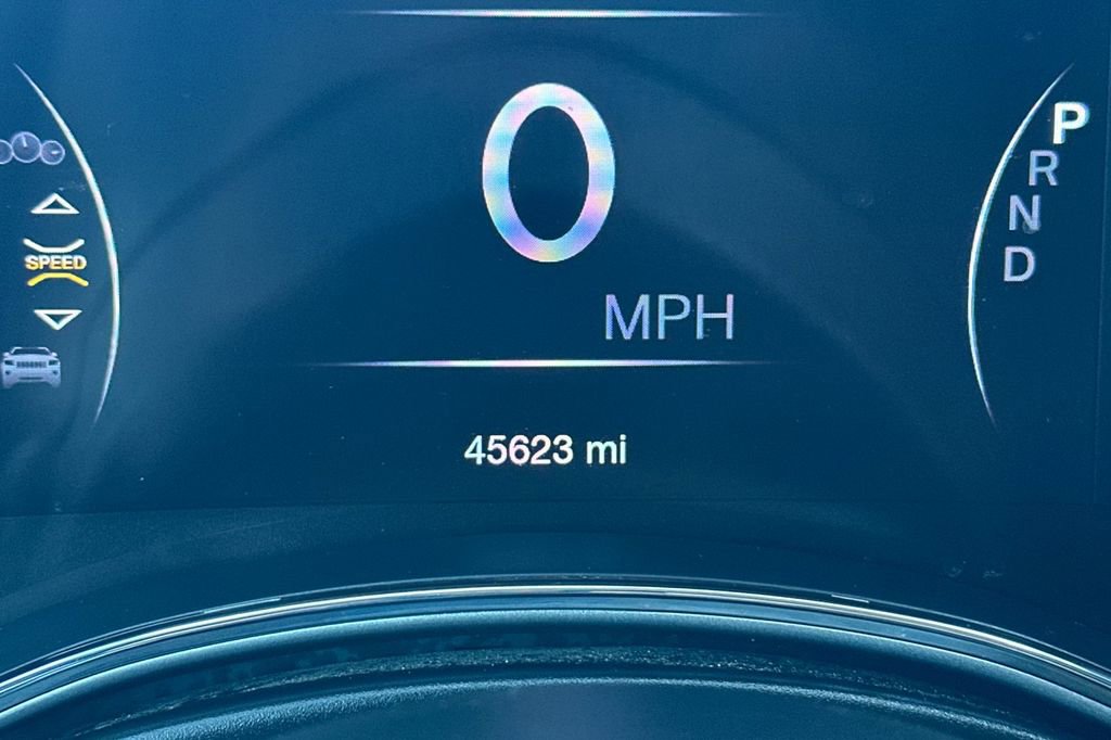 Used 2019 Jeep Grand Cherokee Limited image 23