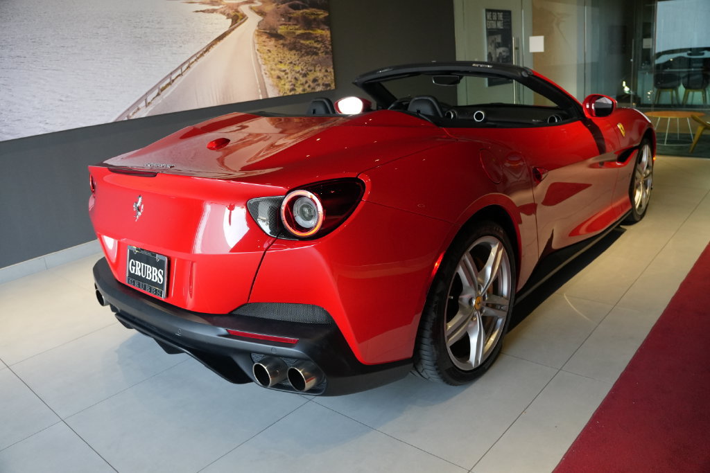 Used 2019 Ferrari Portofino RWD image 63