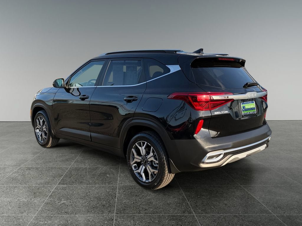 Used 2022 Kia Seltos EX AWD/4WD image 7