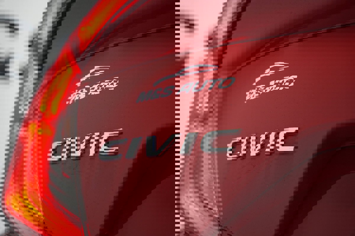 Used 2021 Honda Civic EX image 10