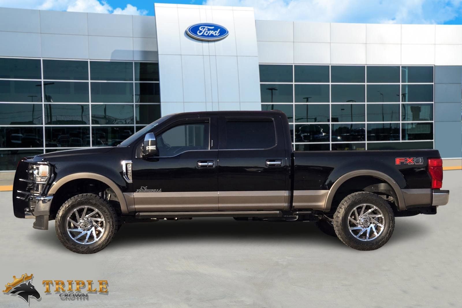Certified 2022 Ford F250 King Ranch w/ King Ranch Ultimate Package image 3
