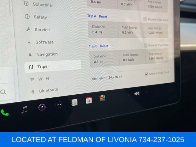 Used 2024 Tesla Model Y Performance image 8
