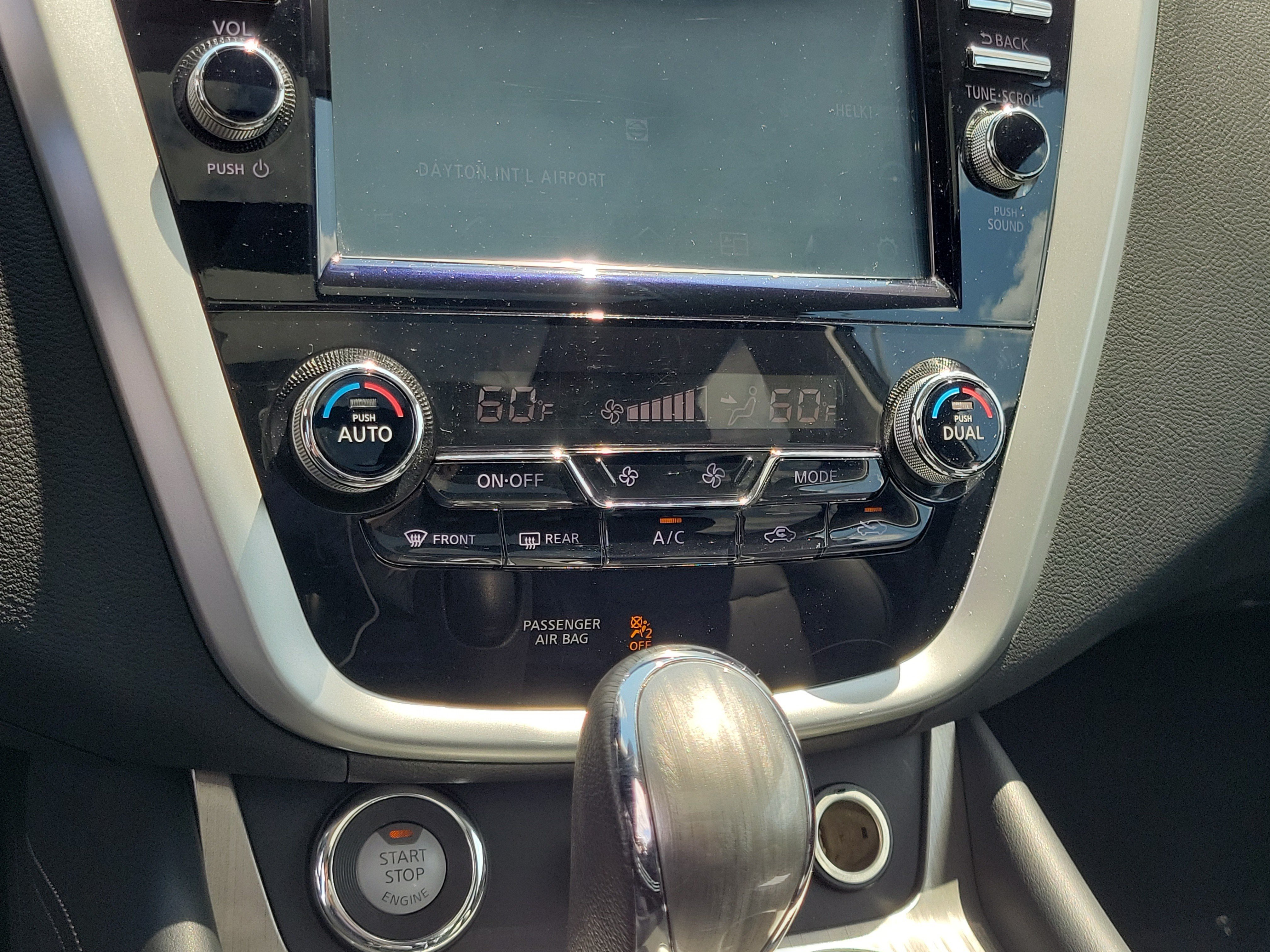 Used 2016 Nissan Murano Platinum w/ Platinum Technology Package AWD/4WD image 27