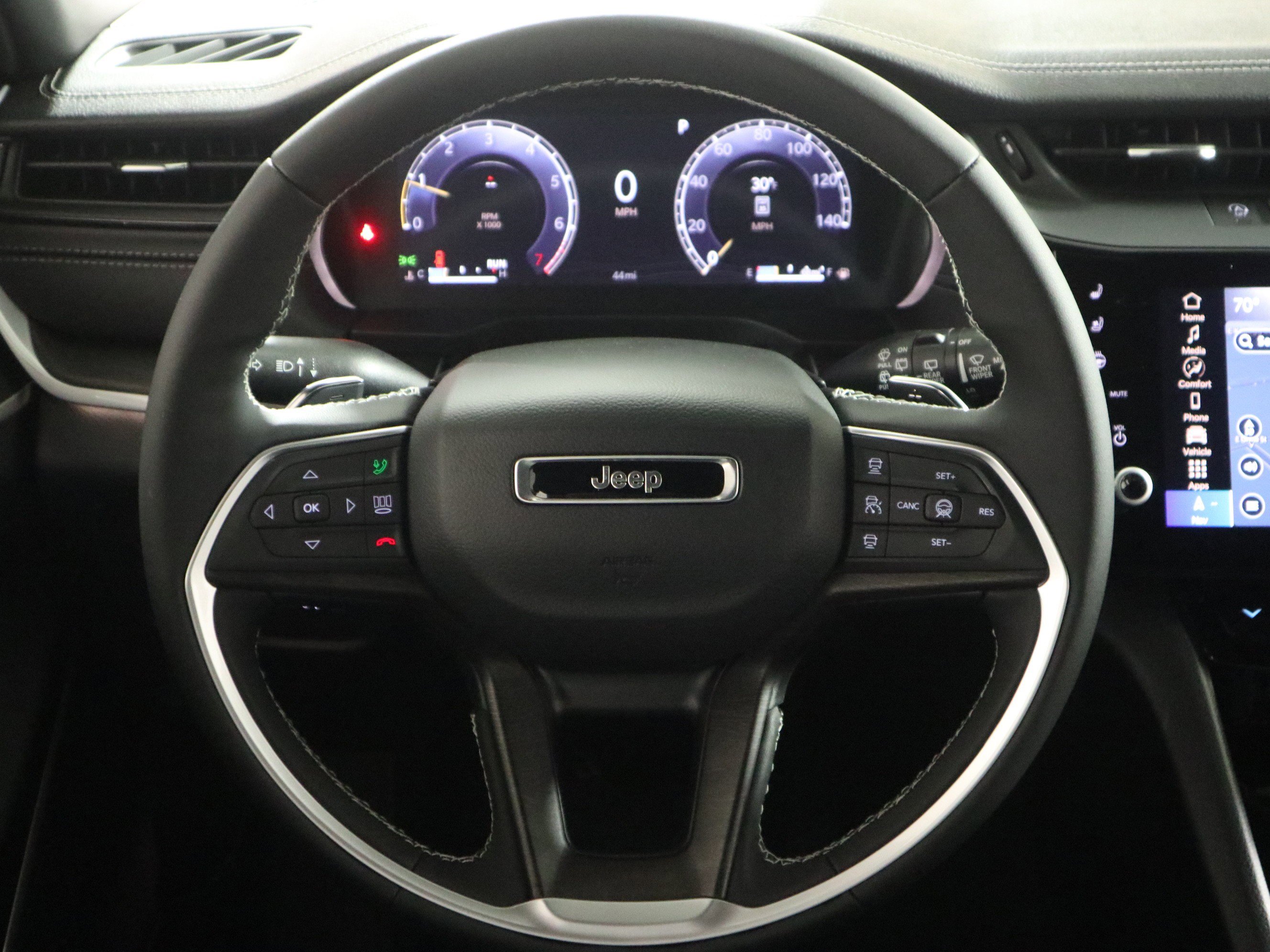 New 2026 Jeep Grand Cherokee Limited AWD/4WD image 16