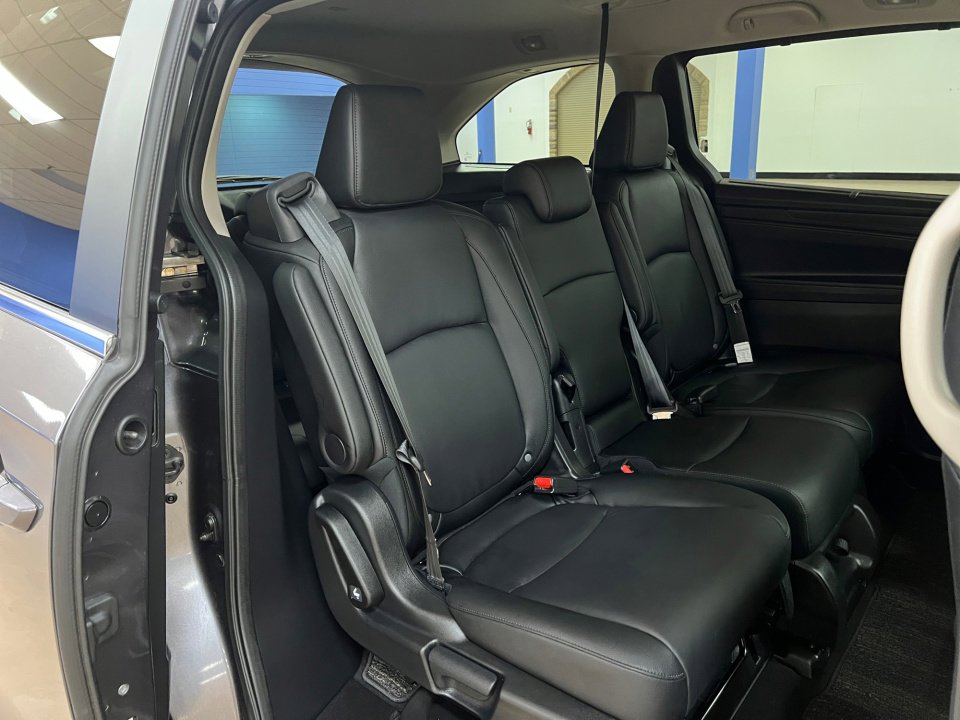 Certified 2026 Honda Odyssey EX-L image 29