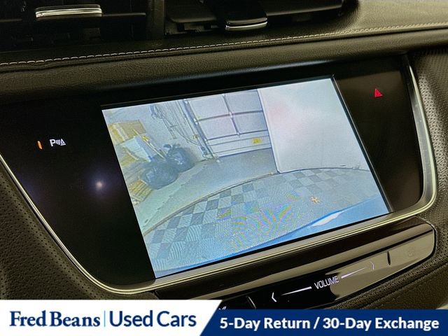 Used 2018 Cadillac XT5 Luxury w/ Driver Awareness Package image 16