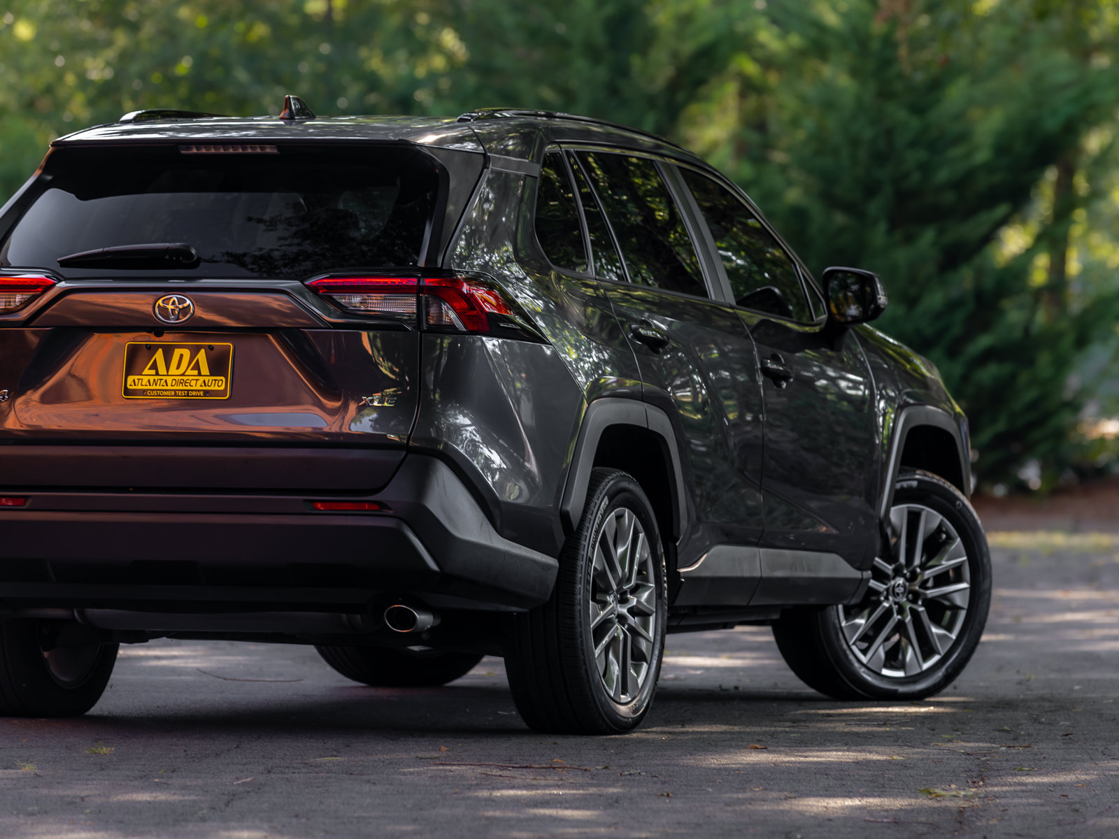 Used 2023 Toyota RAV4 XLE Premium FWD image 30