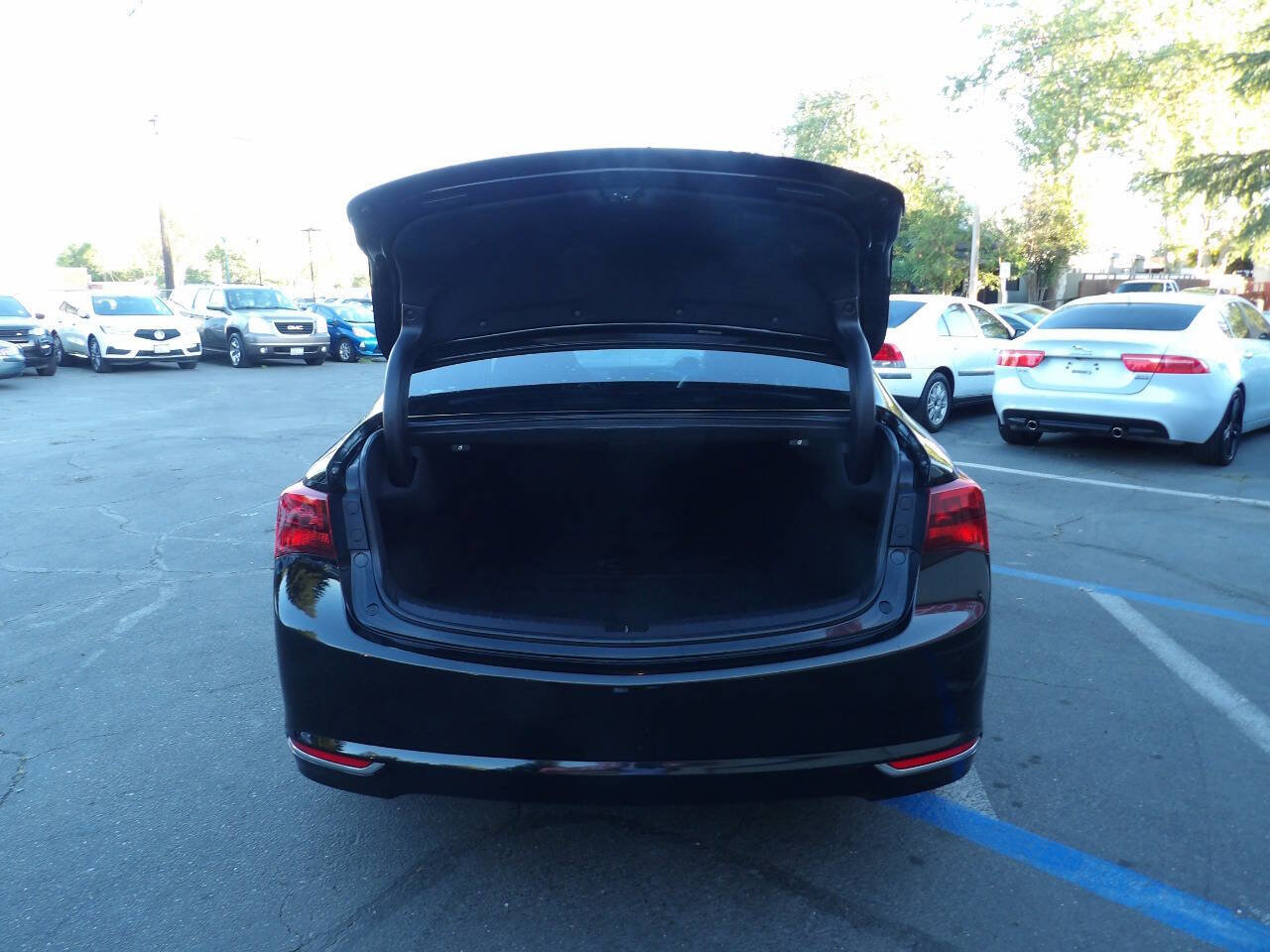 Used 2015 Acura TLX w/ Technology Package image 13