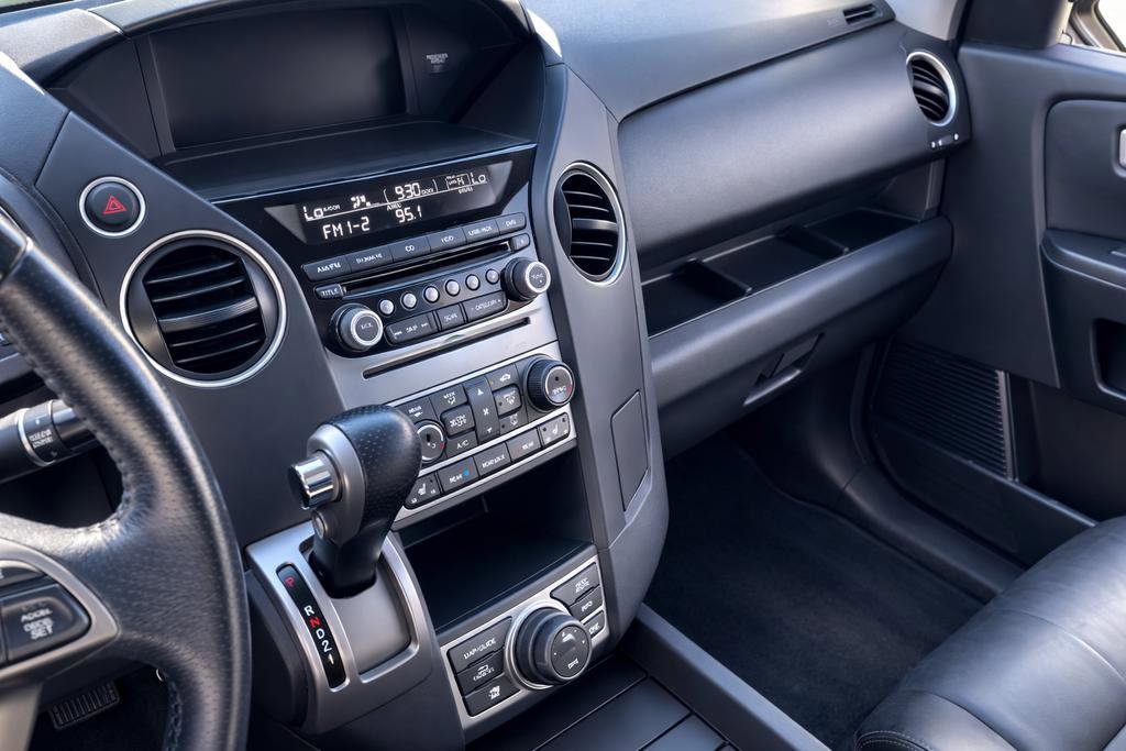 Used 2014 Honda Pilot Touring image 5