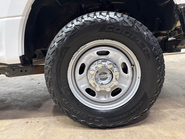 Used 2021 Ford F350 XL w/ Power Equipment Group AWD/4WD image 37