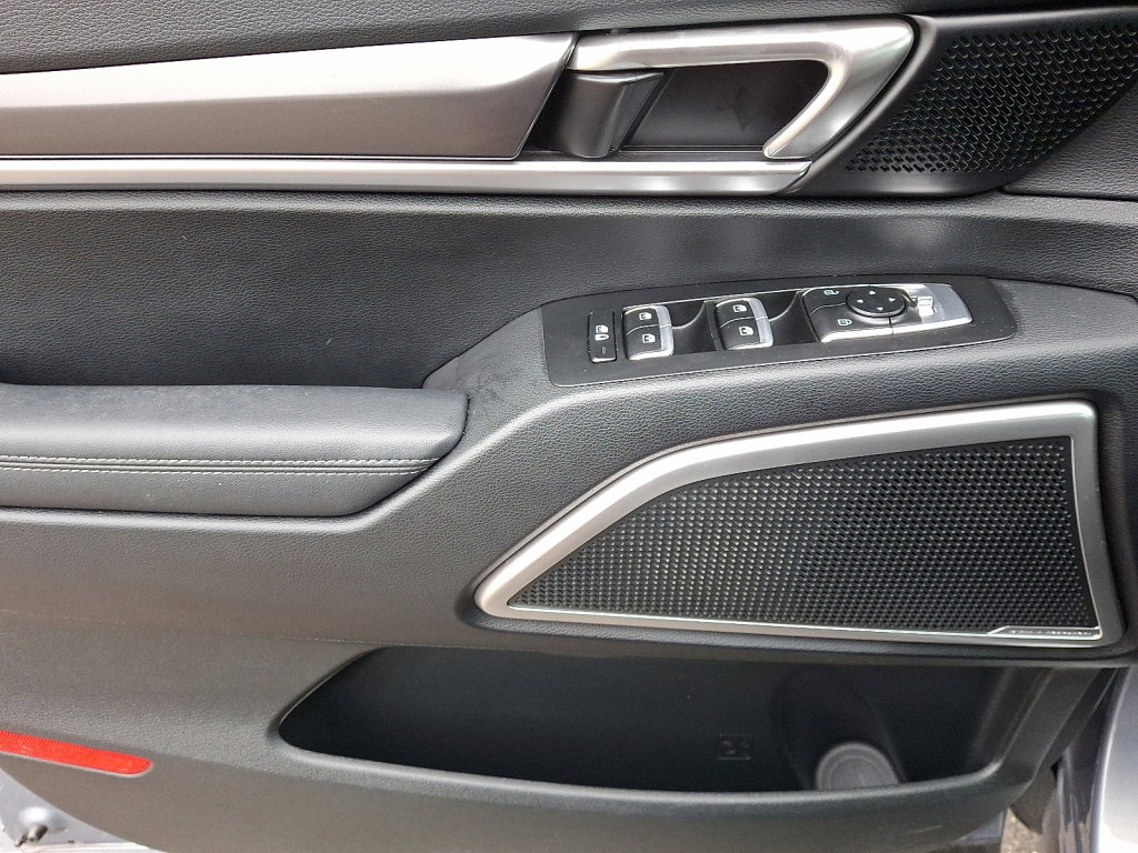 Used 2024 Kia Telluride LX image 22