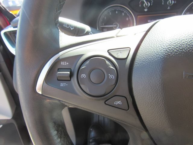 Certified 2020 Buick Enclave Essence w/ Sound and Sites Package AWD/4WD image 16