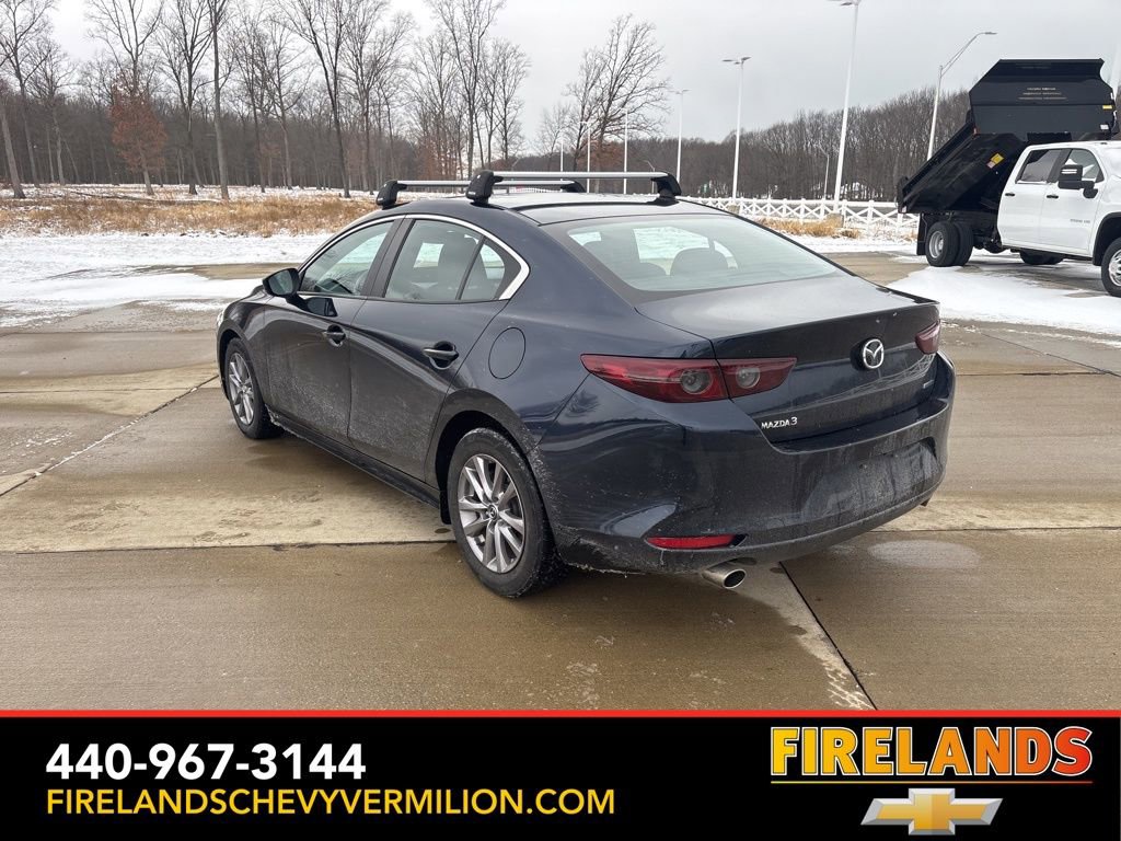 Used 2020 MAZDA MAZDA3 Sedan image 3