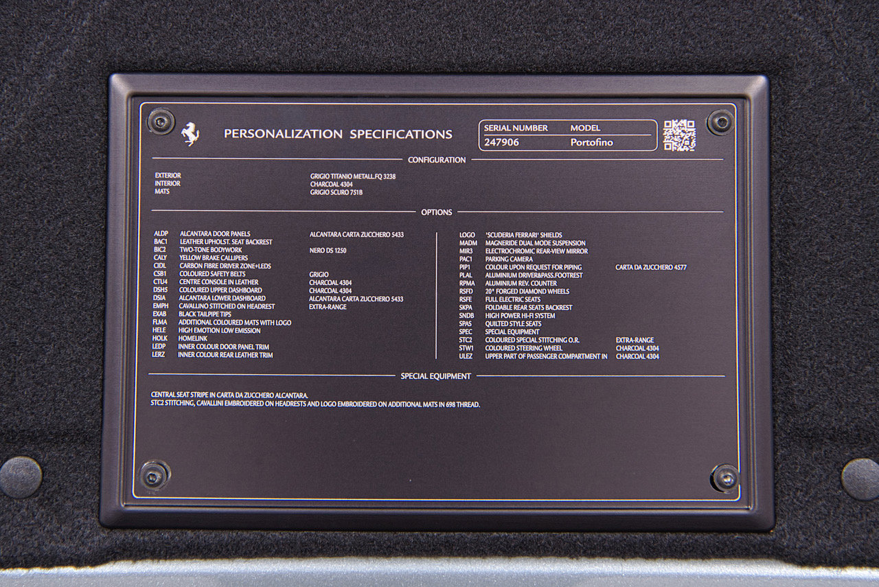 Certified 2019 Ferrari Portofino image 33