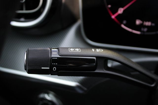 New 2025 Mercedes-Benz C 300 4MATIC Sedan image 17