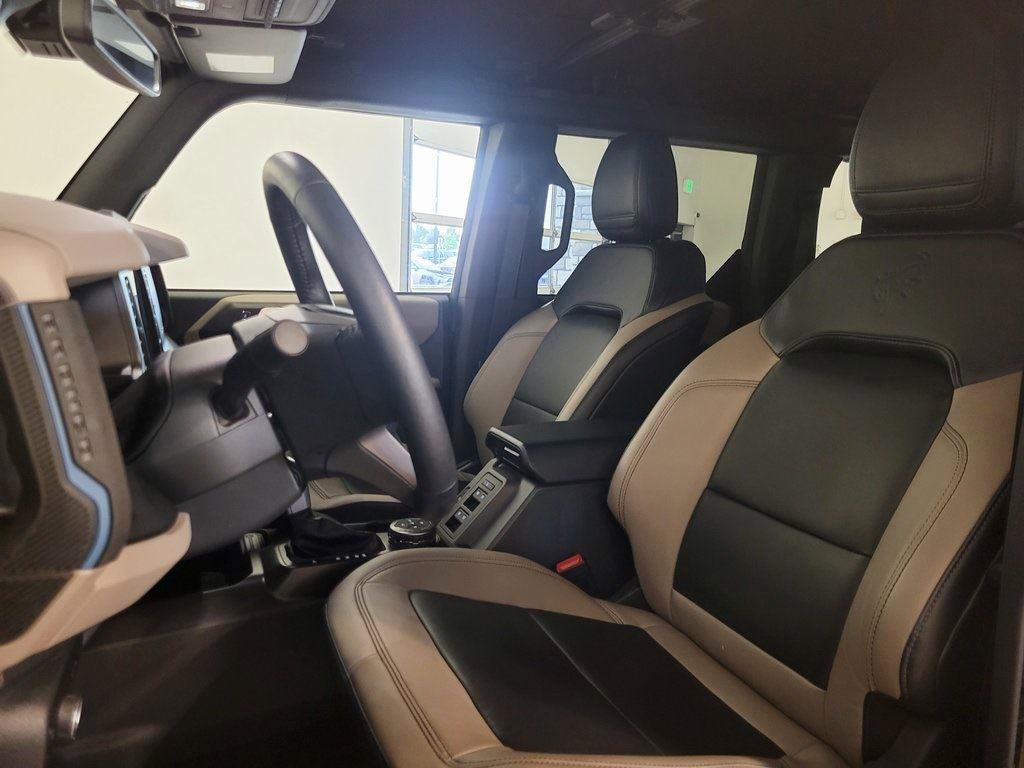 Used 2022 Ford Bronco Wildtrak image 8