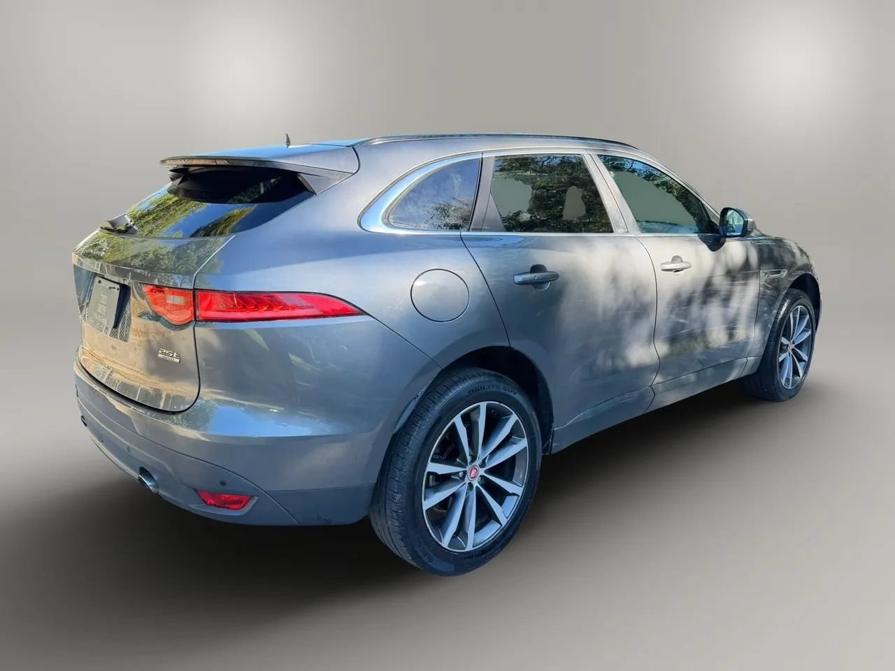 Used 2018 Jaguar F-PACE Prestige AWD/4WD image 8