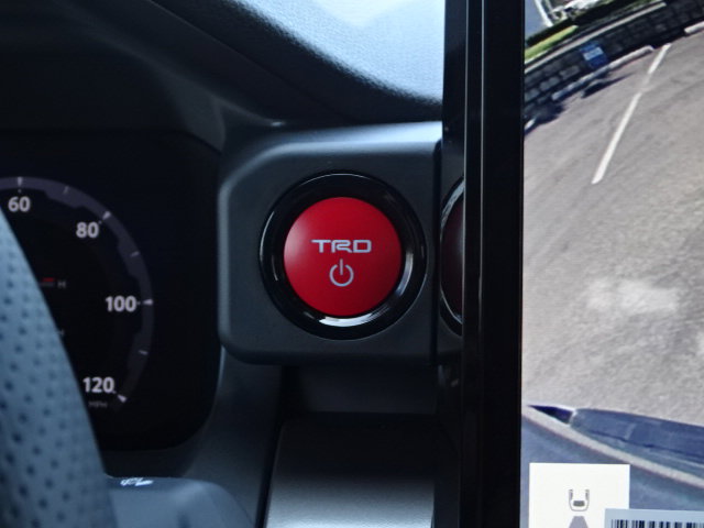 New 2025 Toyota Tacoma TRD Off-Road image 22