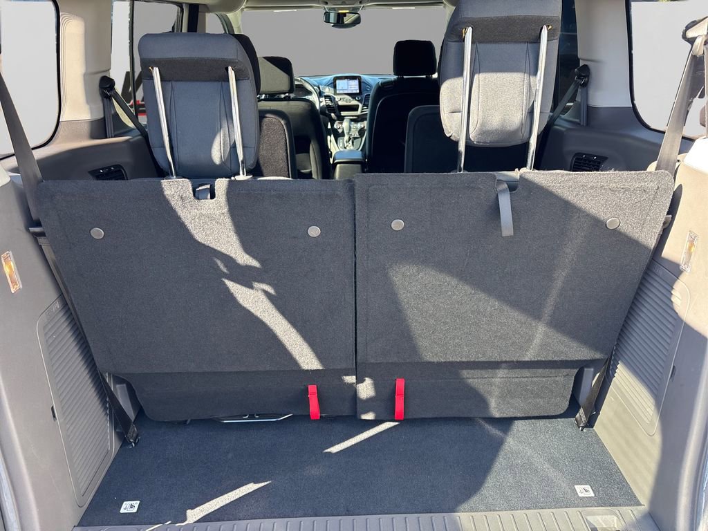 Used 2020 Ford Transit Connect XL image 11