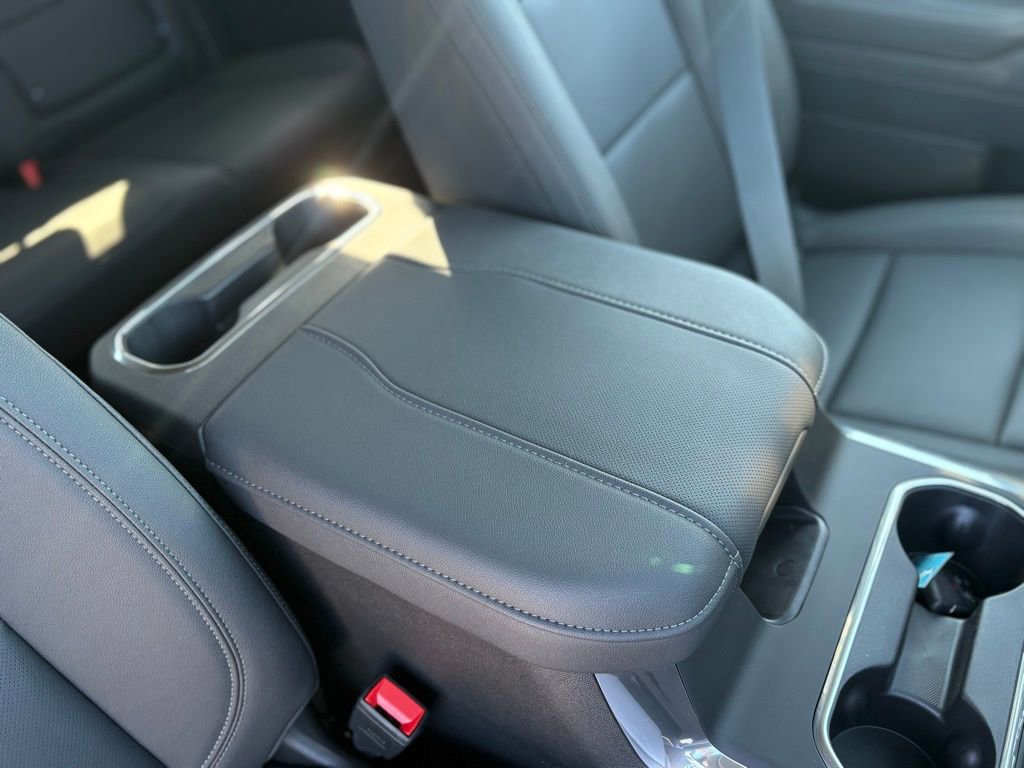 New 2026 Chevrolet Silverado 3500 LTZ w/ LTZ Convenience Package image 20