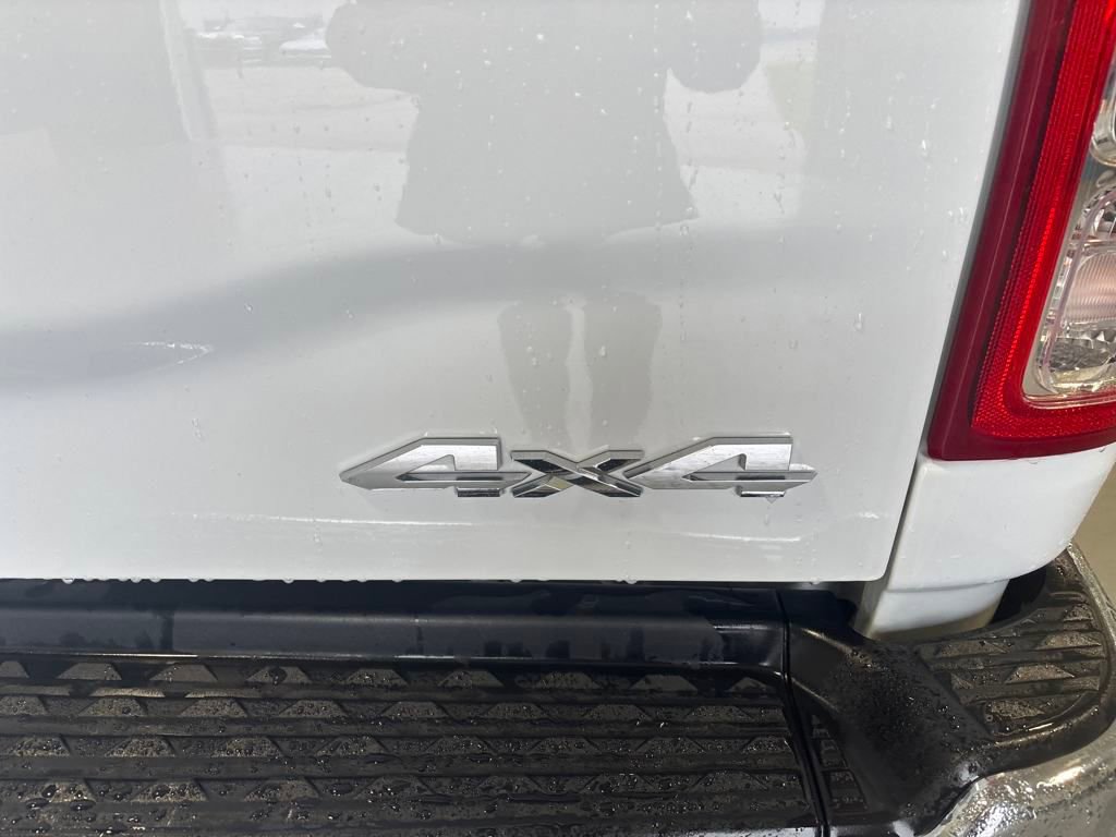 Used 2024 RAM 3500 Big Horn image 33