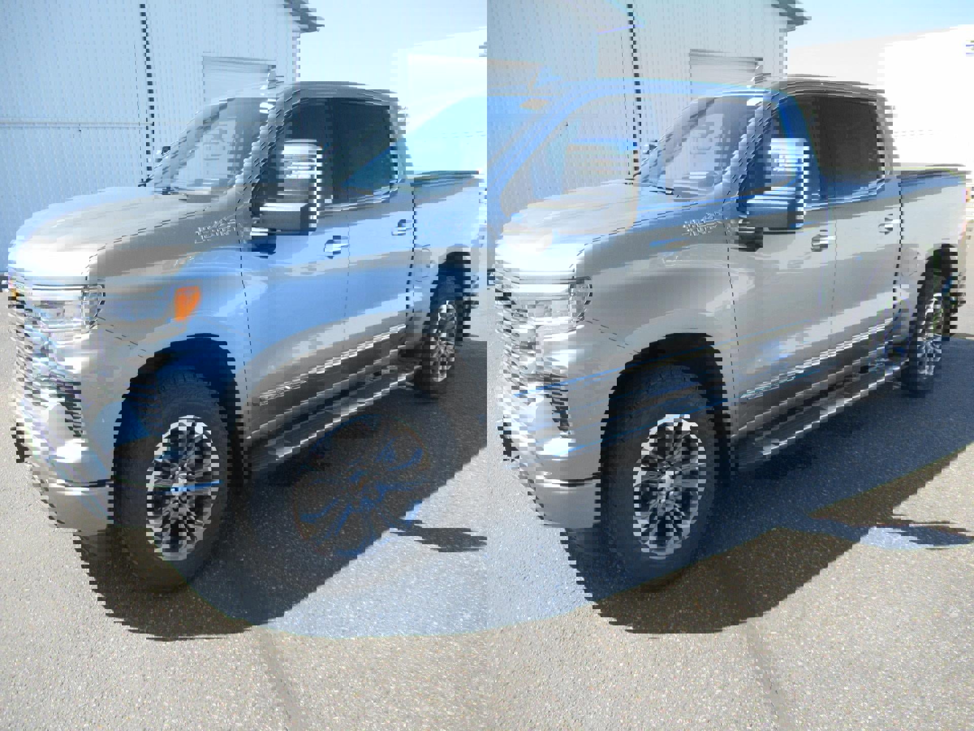 Certified 2024 Chevrolet Silverado 1500 High Country w/ Technology Package image 1