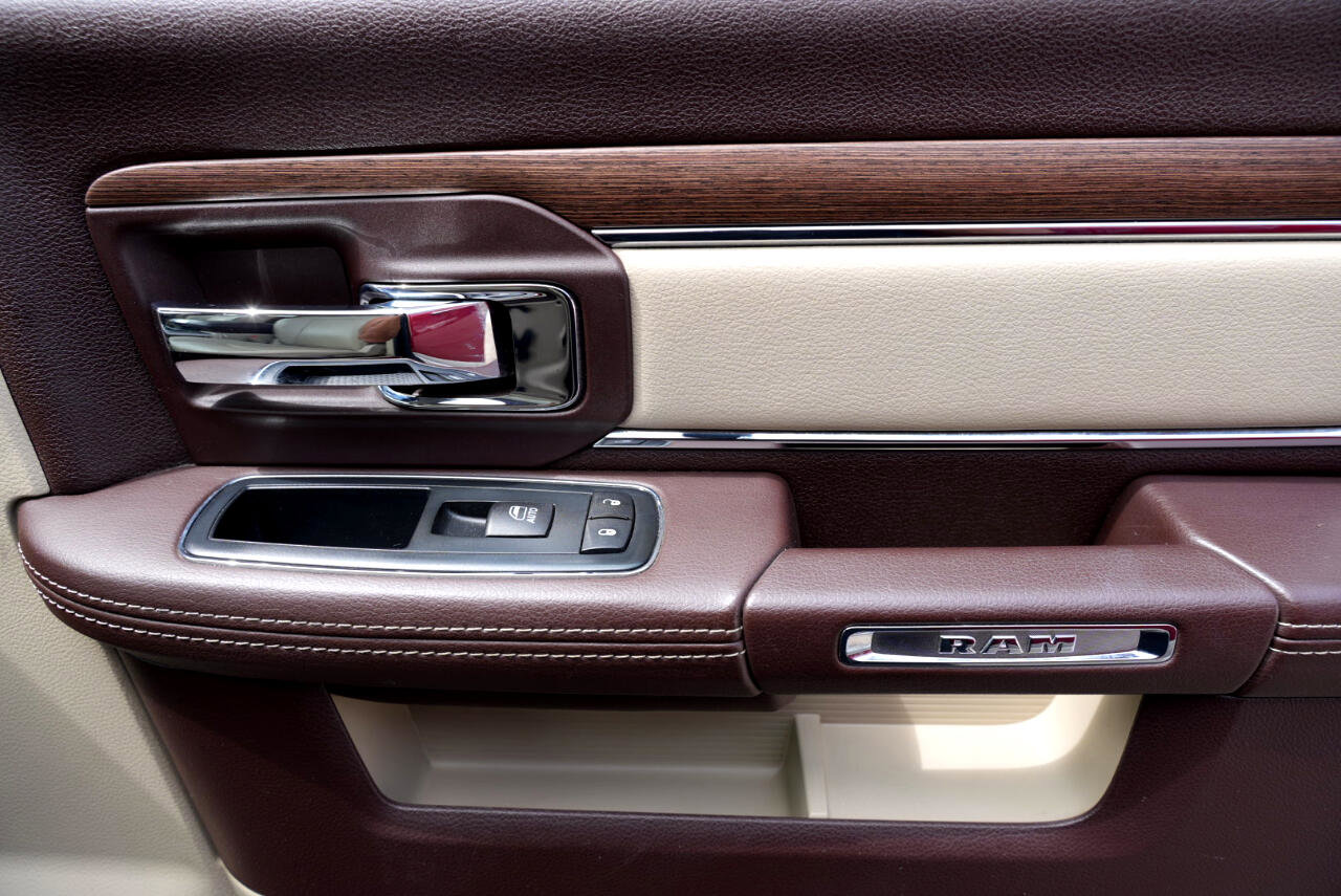 Used 2014 RAM 1500 Laramie w/ Convenience Group image 20