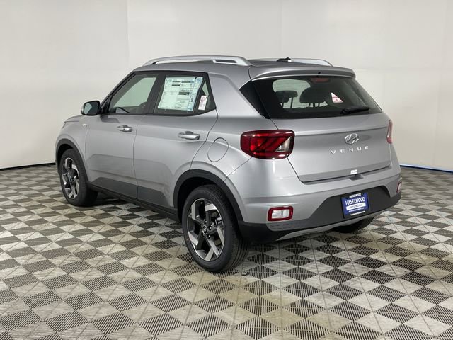 New 2026 Hyundai Venue SEL FWD image 5