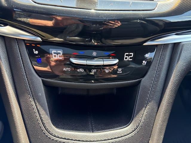 Certified 2025 Cadillac XT6 Premium Luxury w/ Platinum Package AWD/4WD image 31