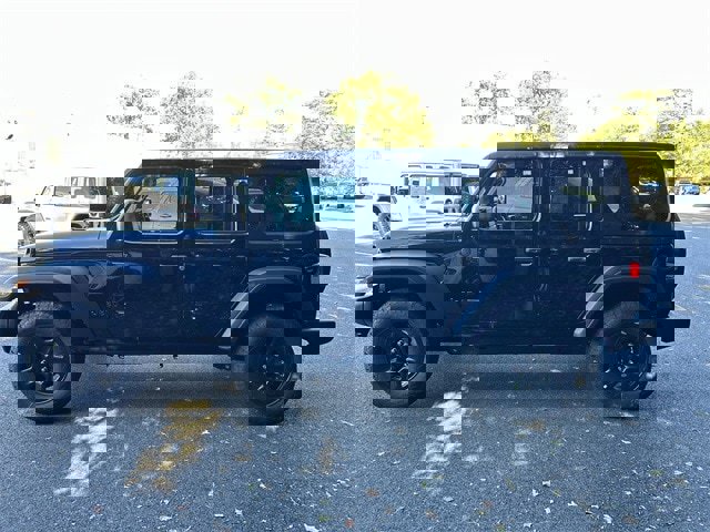 New 2025 Jeep Wrangler Unlimited Sport image 5