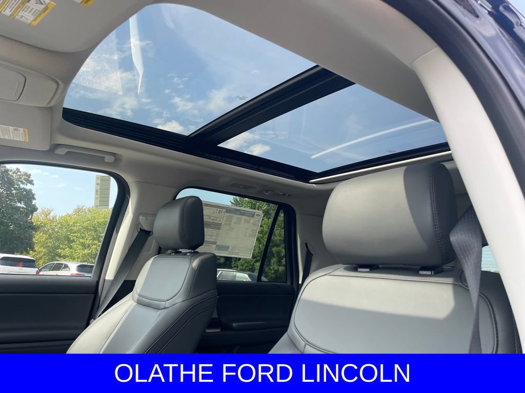New 2026 Ford Expedition Max Active AWD/4WD image 17