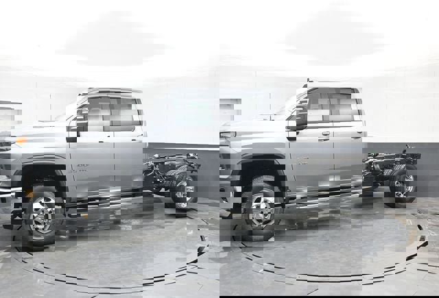 New 2026 Chevrolet Silverado 3500 LT w/ Convenience Package image 11