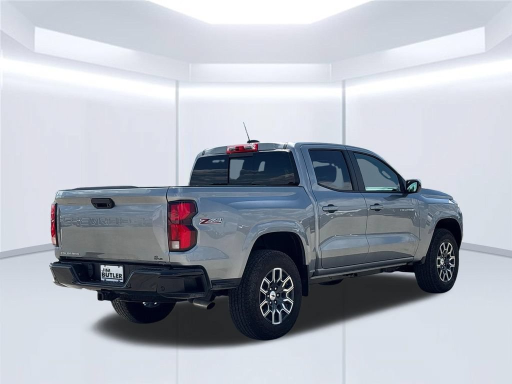 Used 2026 Chevrolet Colorado Z71 AWD/4WD image 7