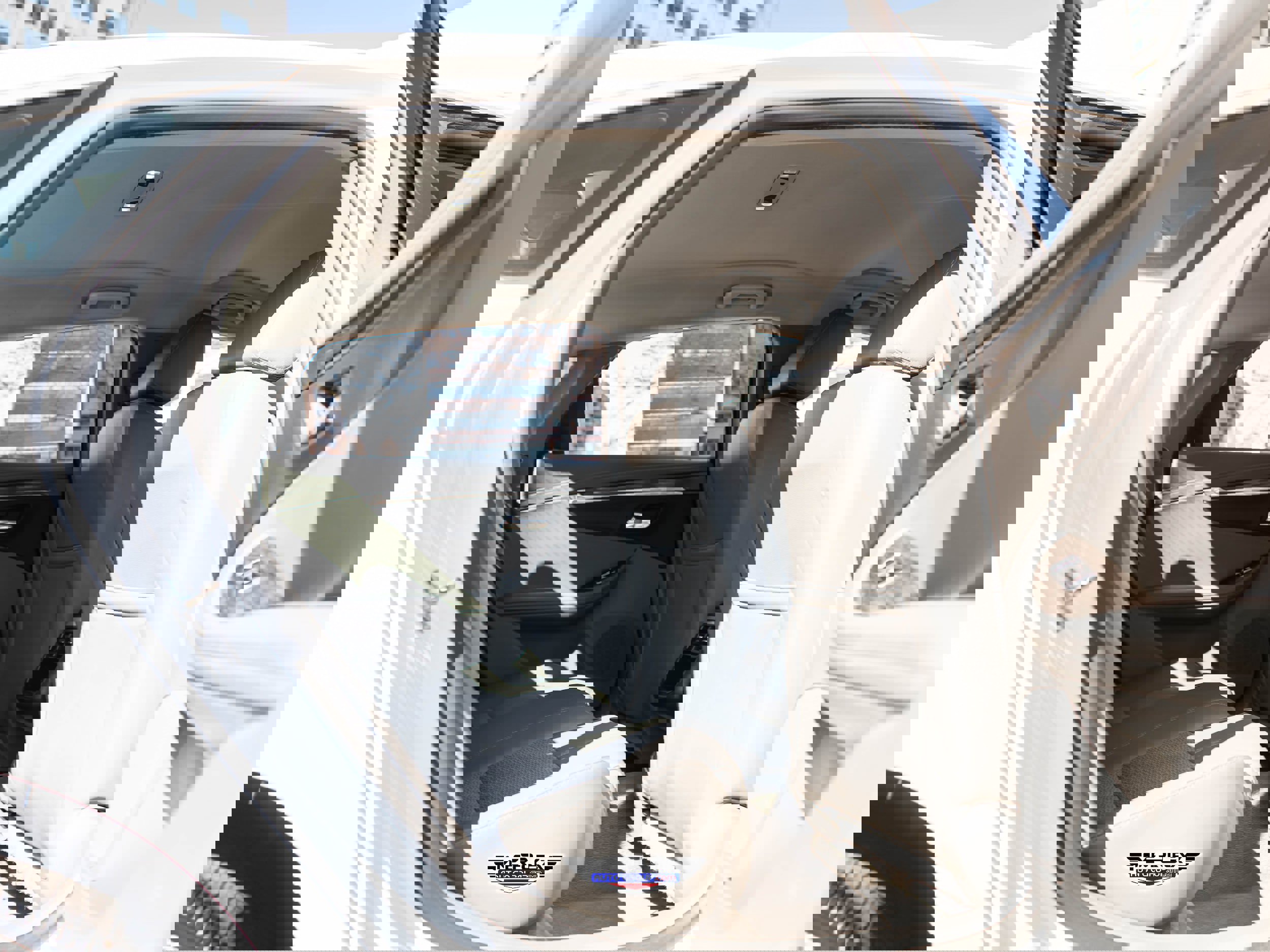 Used 2015 Chevrolet Impala LT w/ Convenience Package image 19