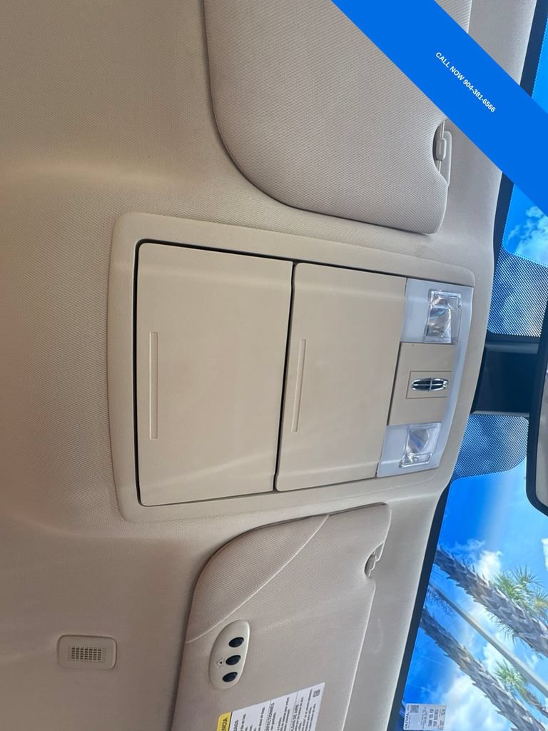 Used 2015 Lincoln MKS w/ Equipment Group 101A FWD image 32