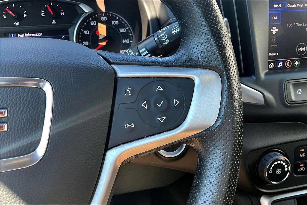Used 2024 GMC Terrain SLE AWD/4WD image 12
