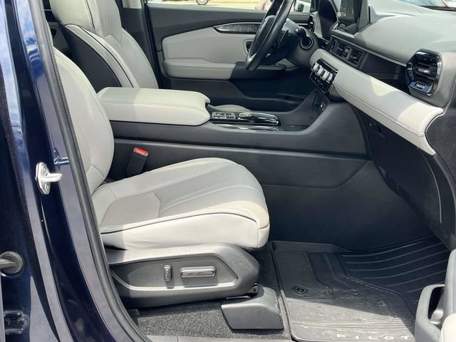 Used 2023 Honda Pilot Elite image 26