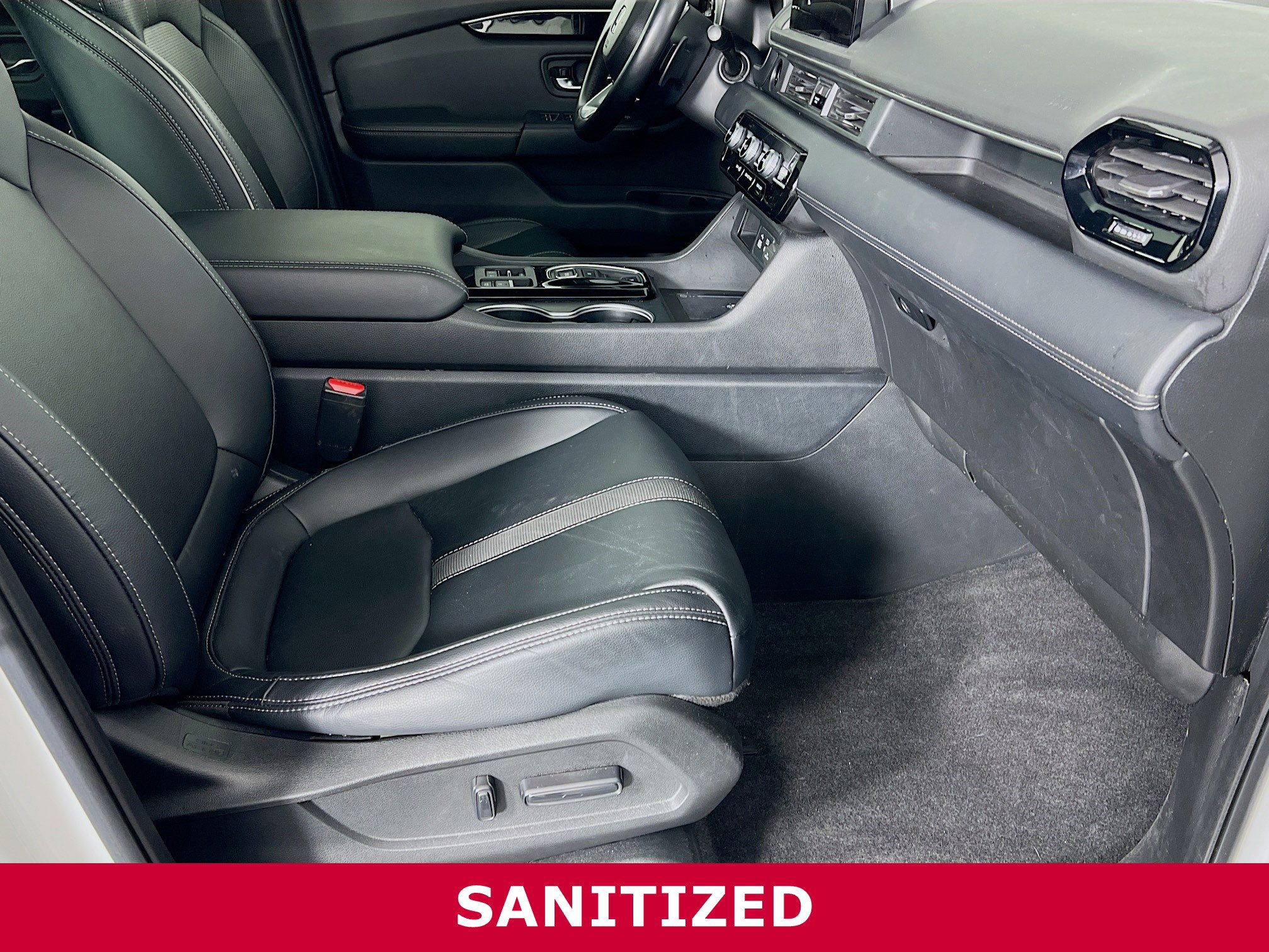 Used 2023 Honda Pilot Touring image 22