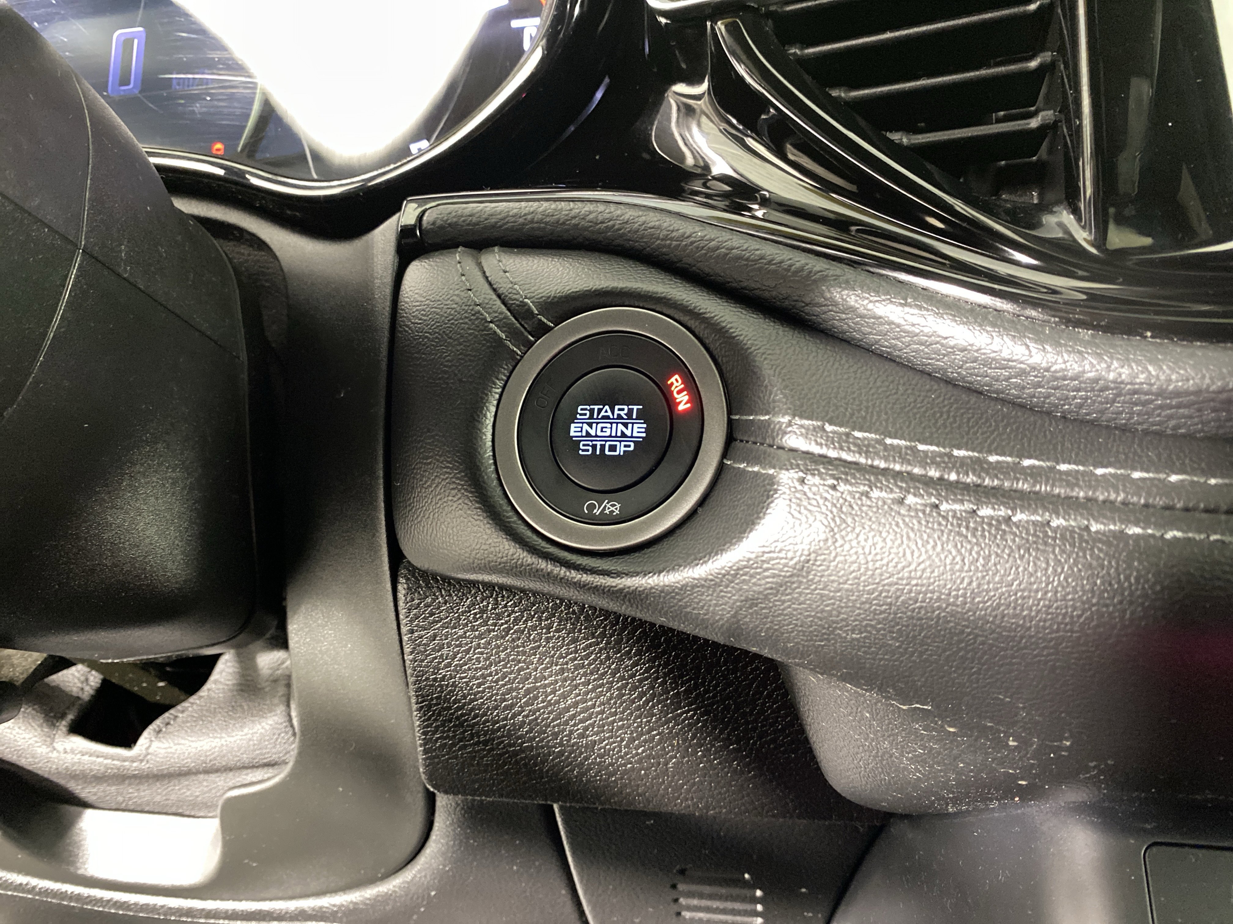 Used 2023 Dodge Durango SXT w/ Quick Order Package 2BK image 26