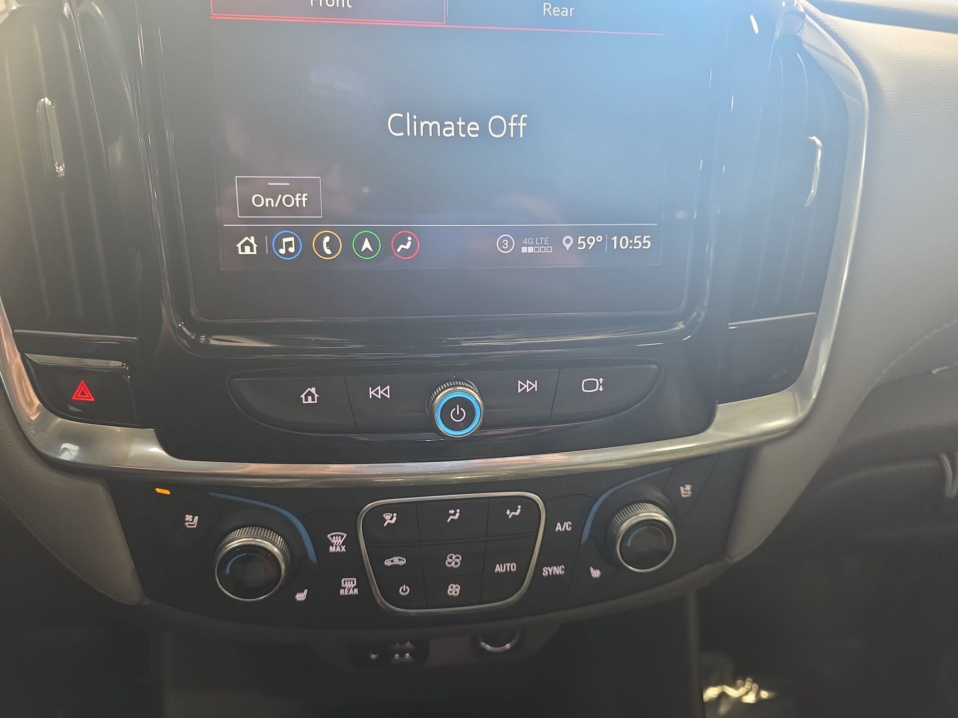 Used 2020 Chevrolet Traverse Premier FWD image 24