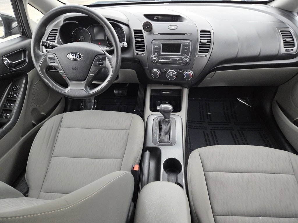 Used 2016 Kia Forte LX image 20