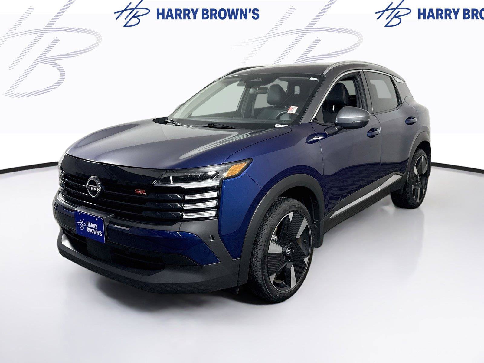 Used 2025 Nissan Kicks SR w/ Illumination Package AWD/4WD image 1