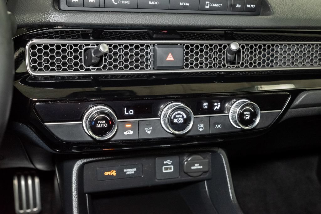 Used 2023 Honda Civic Sport image 20