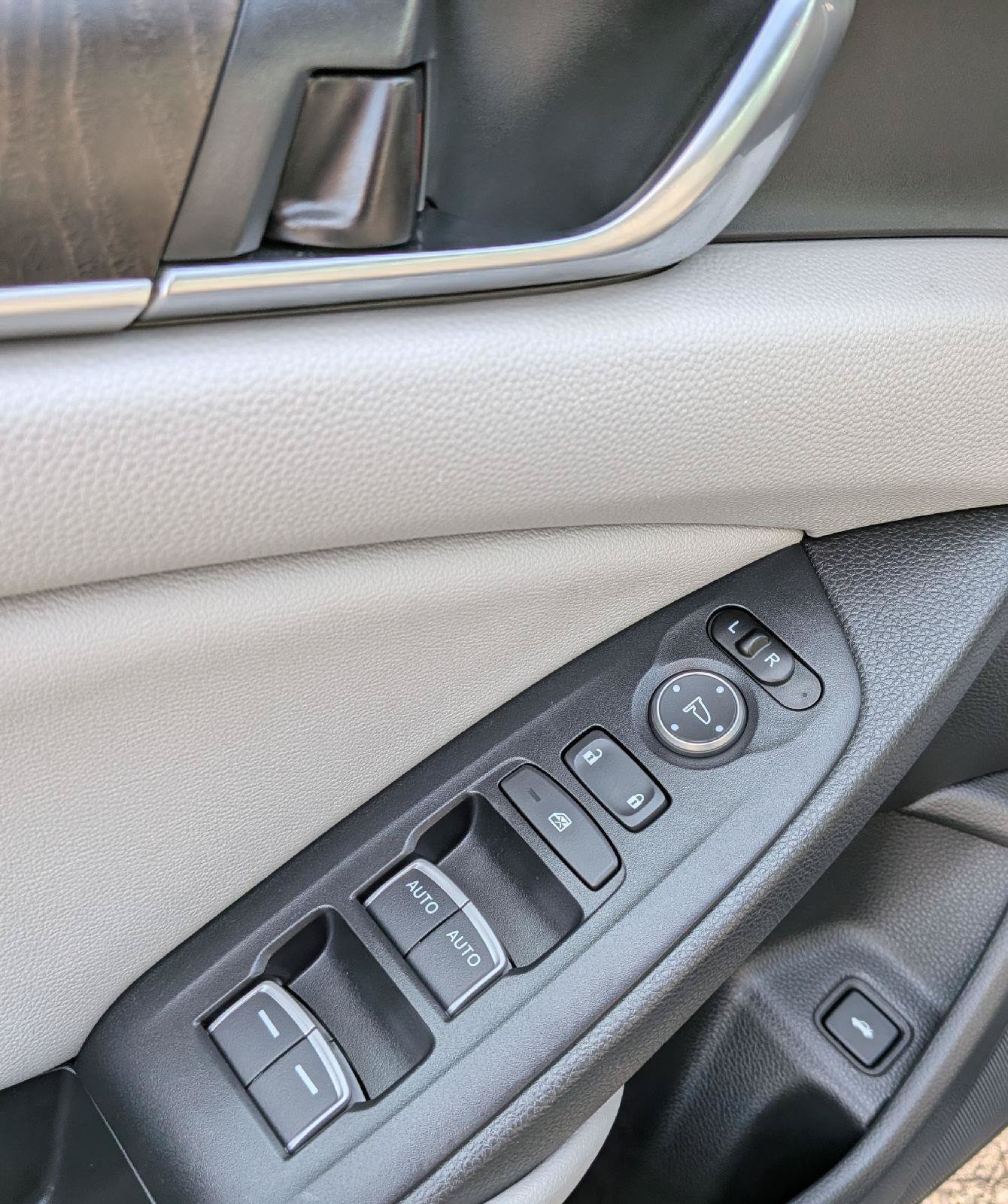 Used 2019 Honda Accord EX image 15