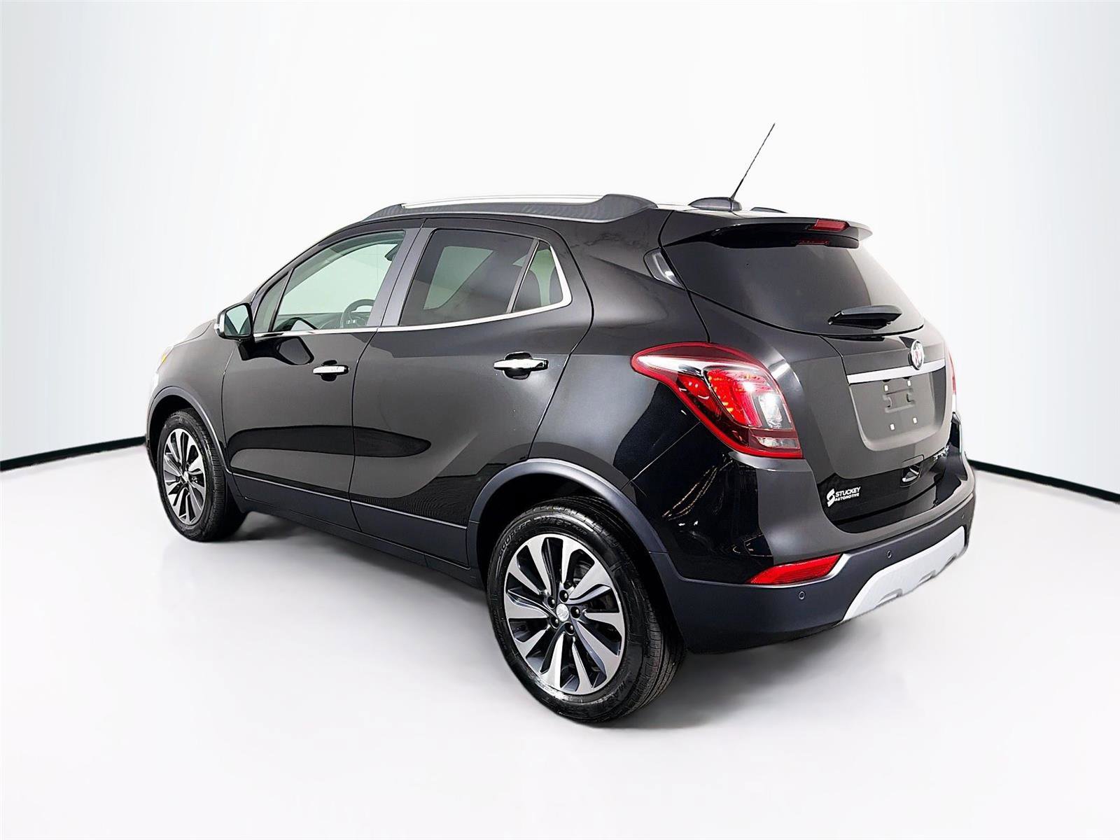 Used 2019 Buick Encore Essence w/ Safety Package II image 5