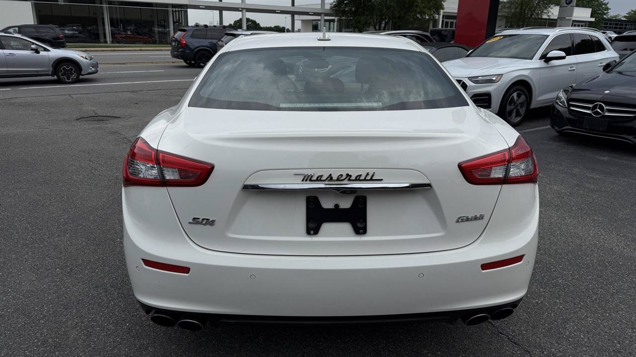 Used 2017 Maserati Ghibli S Q4 AWD/4WD image 15