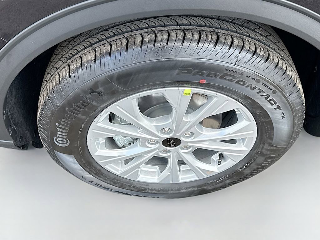 New 2026 Ford Escape Active w/ Cold Weather Package image 15