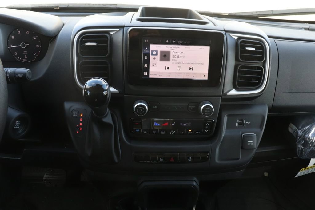 Used 2024 RAM ProMaster 2500 FWD image 11