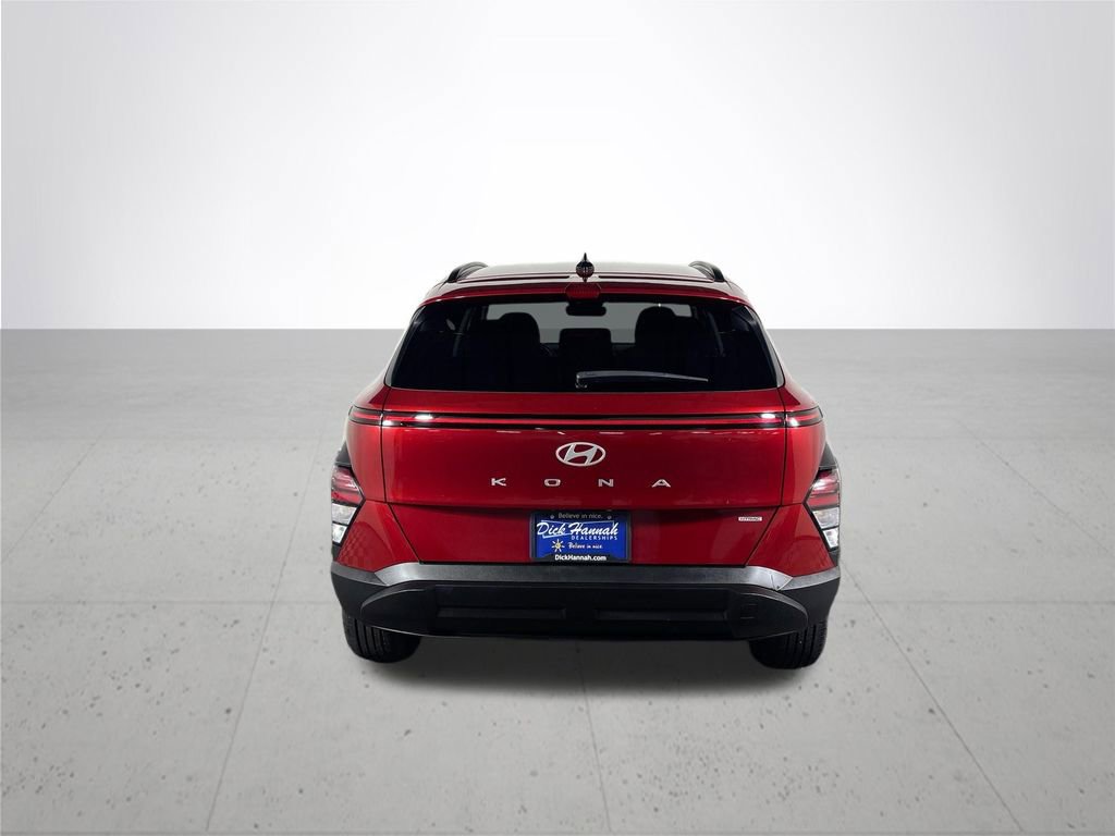 Used 2025 Hyundai Kona SEL image 7